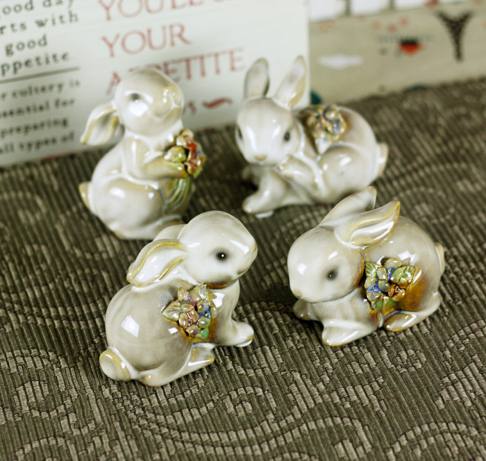 Wholesale Cheap Funny Ceramic Rabbit Figurine Decor for Home 